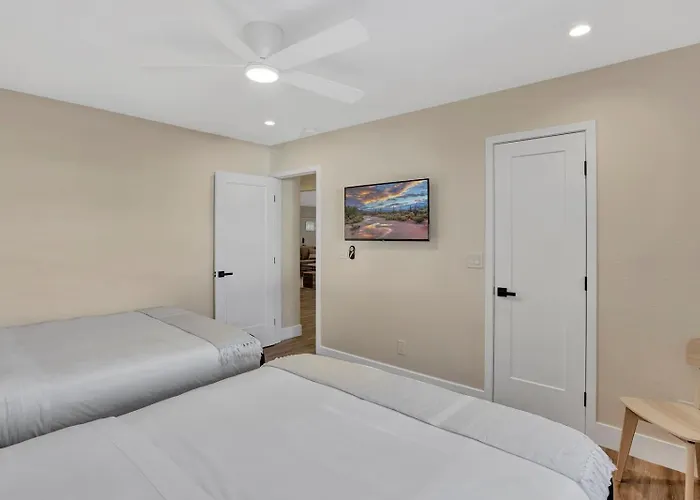 Slice Of Paradise, Remodel W Free Heated Pool * Phoenix
